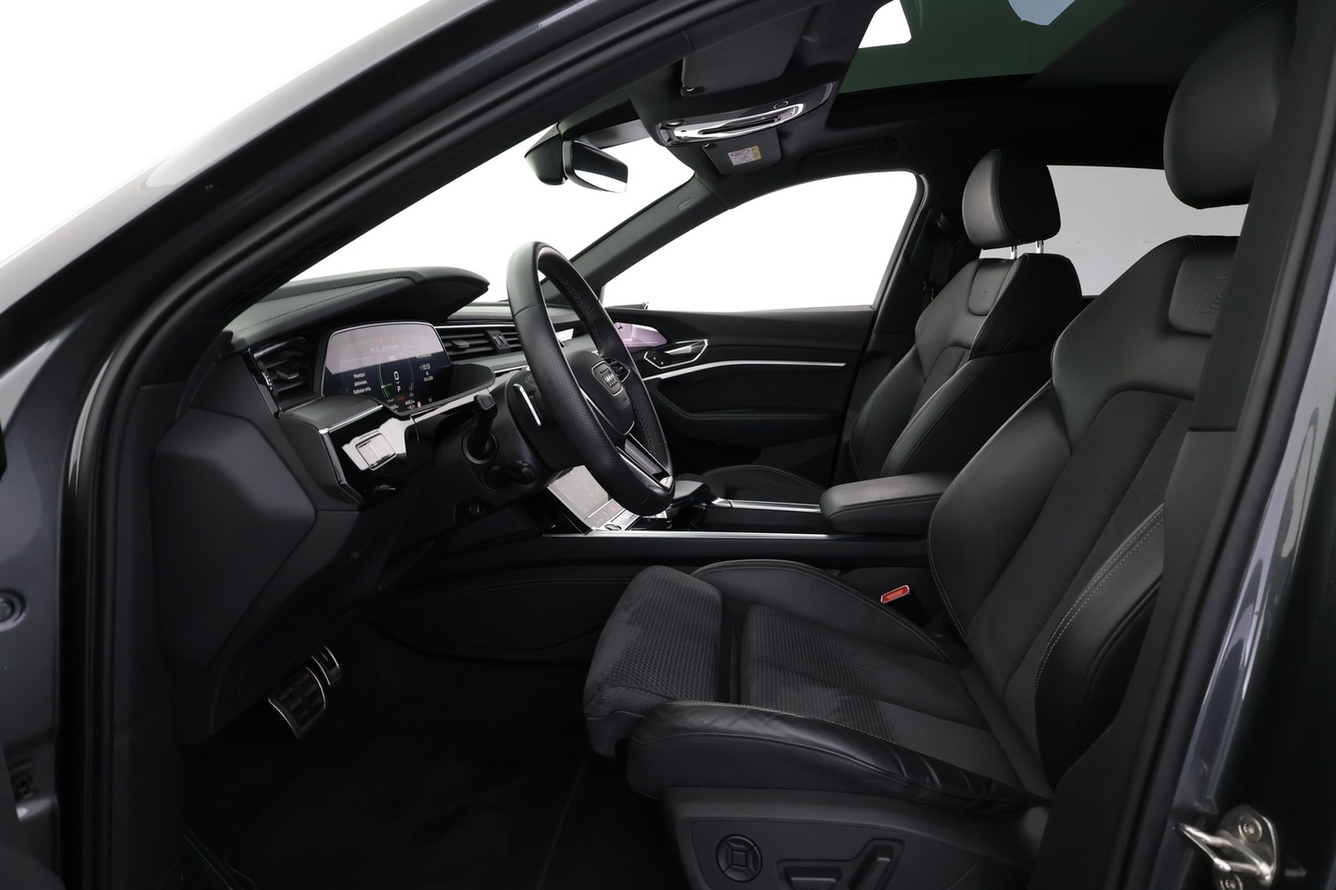 Audi Q8 e-tron vaihtoauto