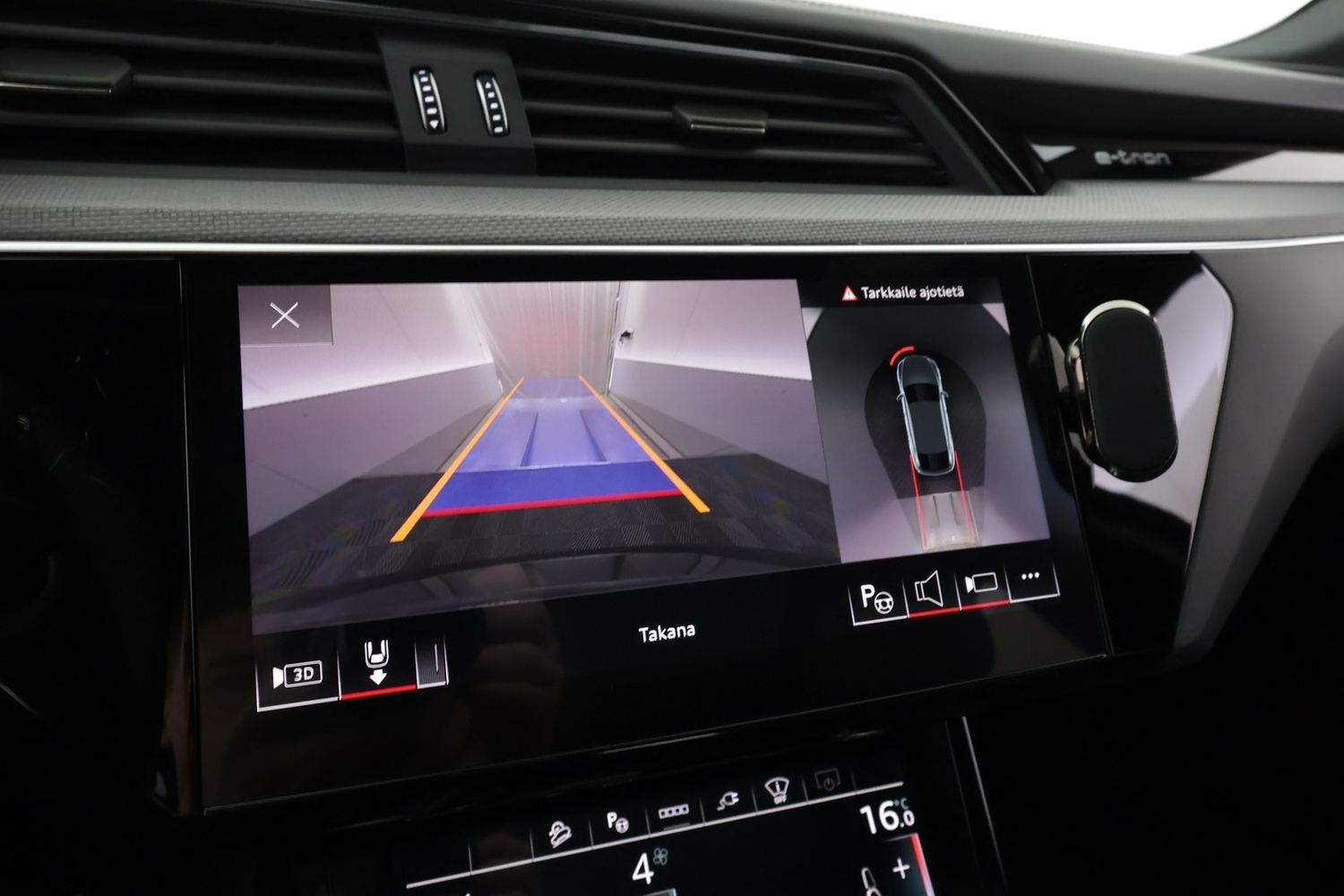 Audi Q8 e-tron vaihtoauto