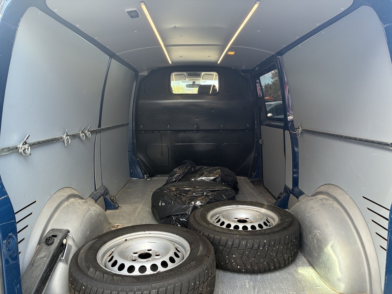 Volkswagen Transporter vaihtoauto