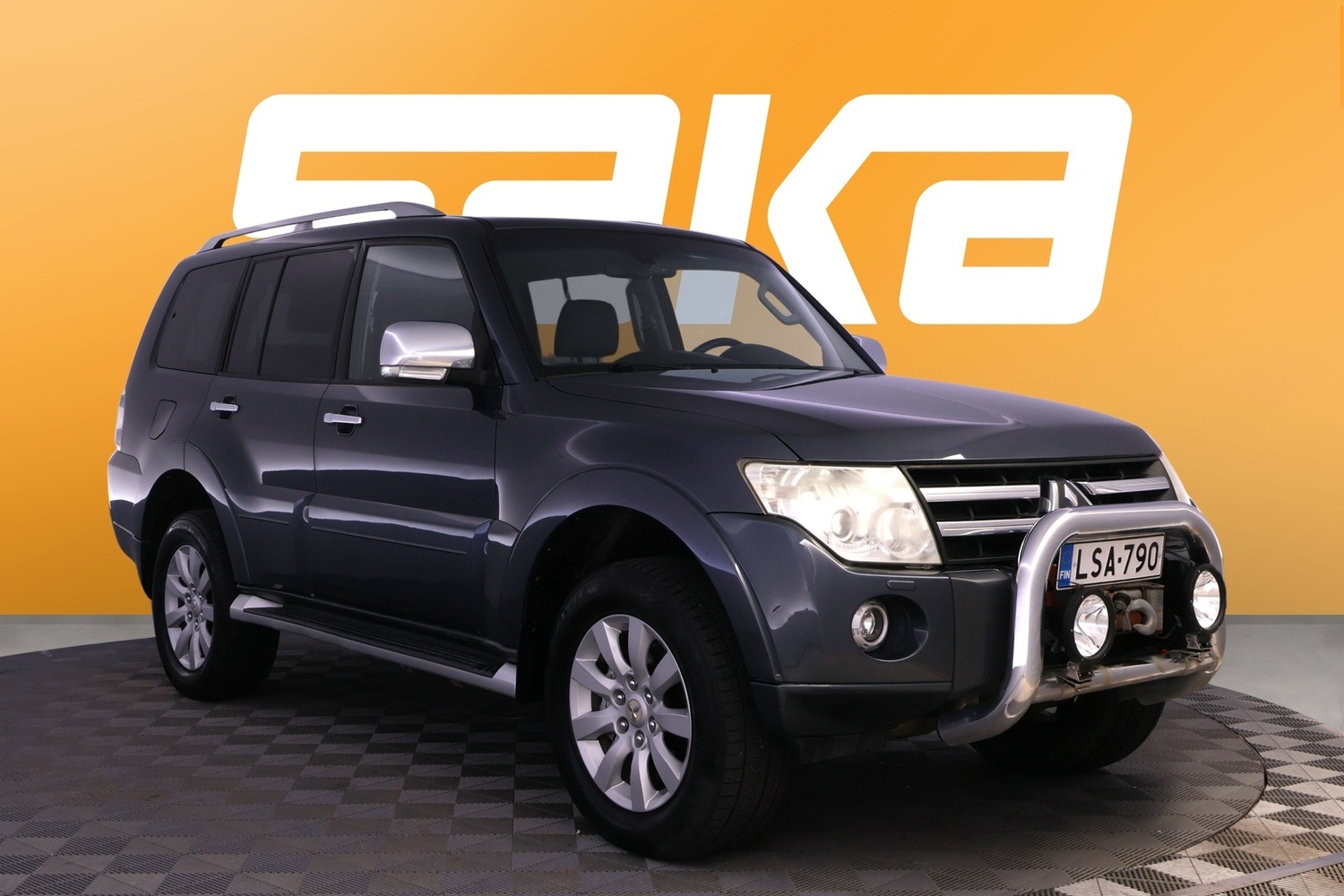 Mitsubishi Pajero vaihtoauto