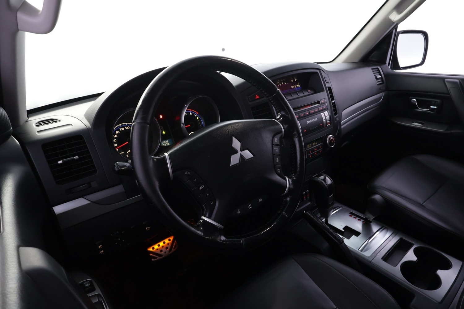 Mitsubishi Pajero vaihtoauto