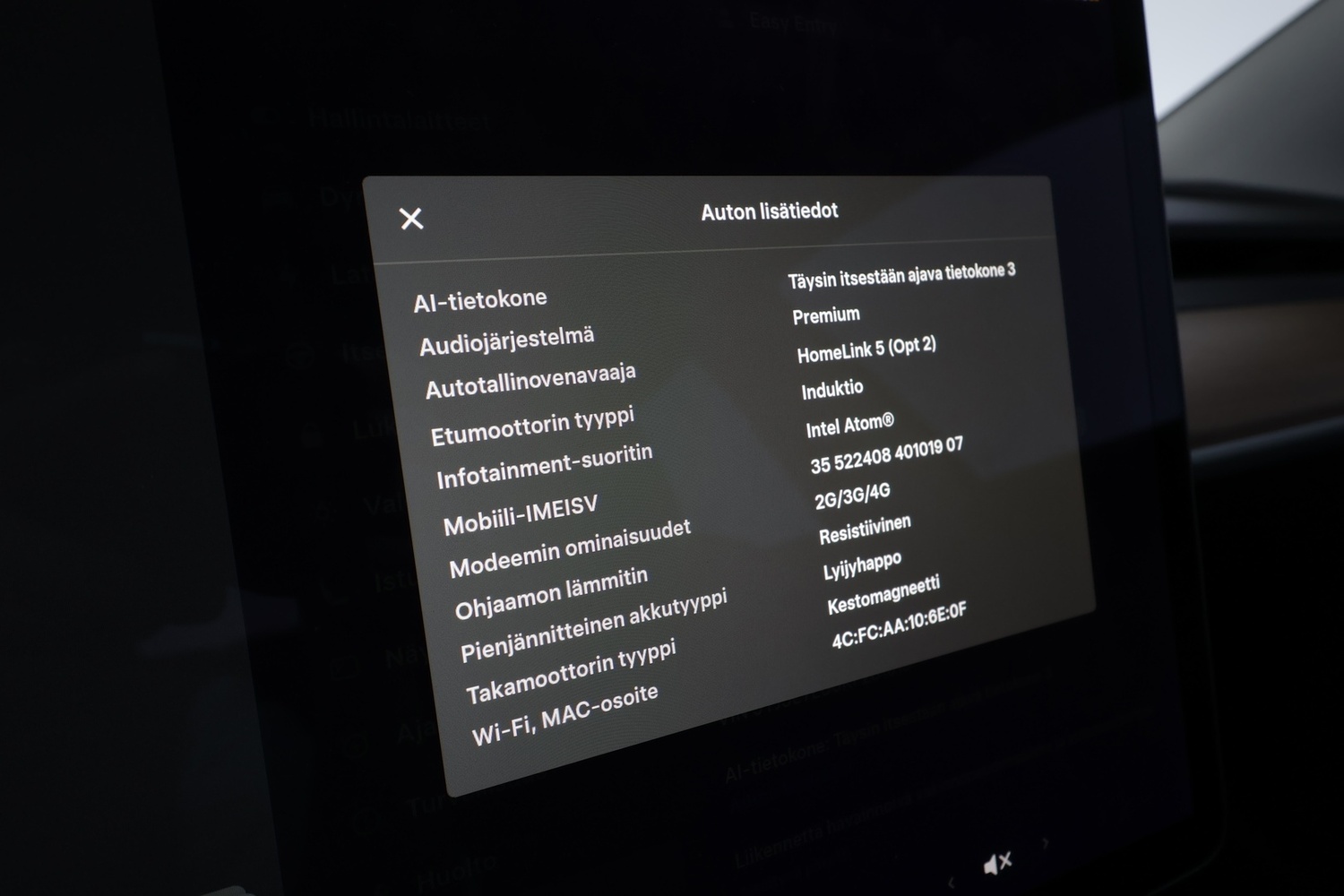 Tesla Model 3 vaihtoauto