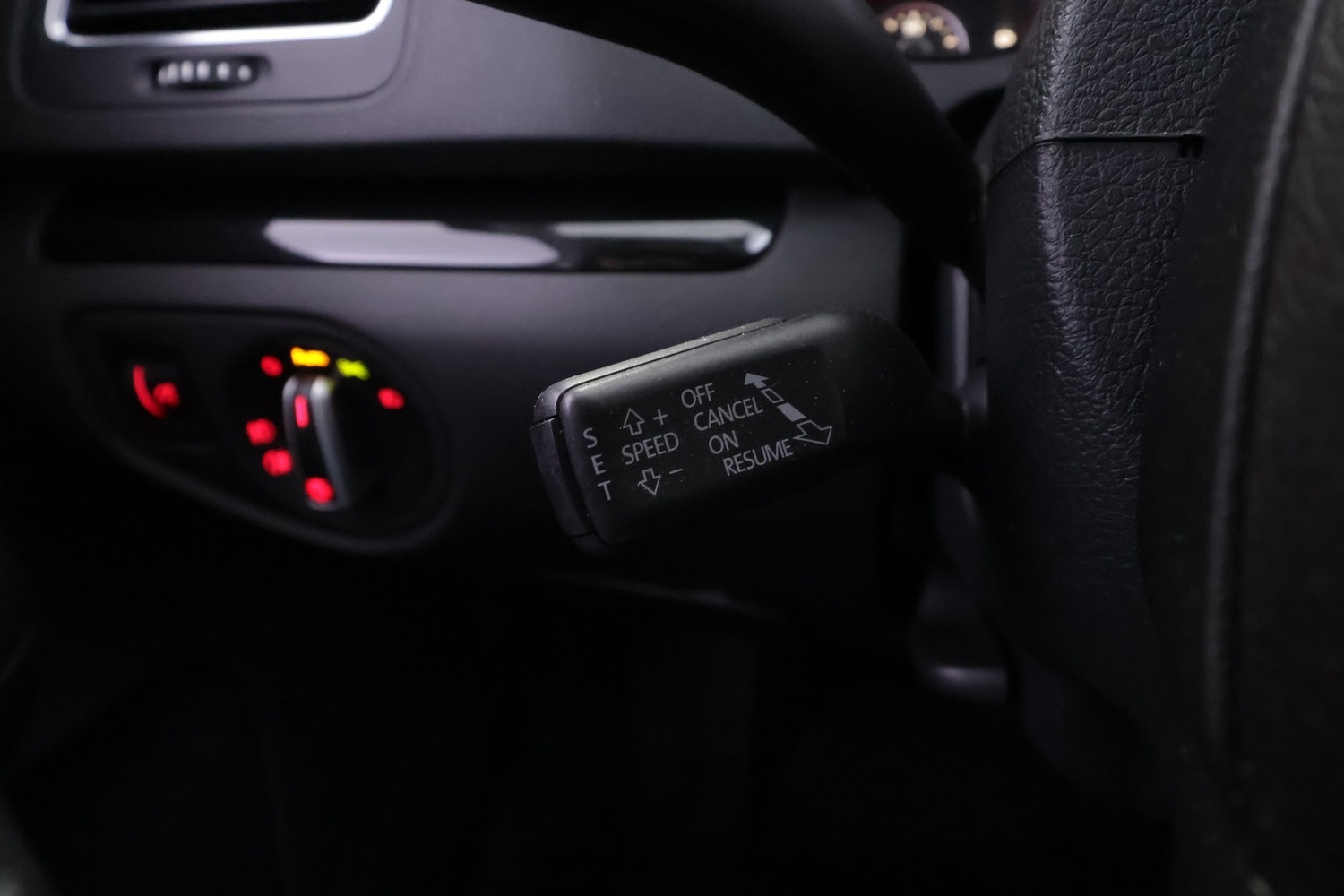 SEAT Alhambra vaihtoauto