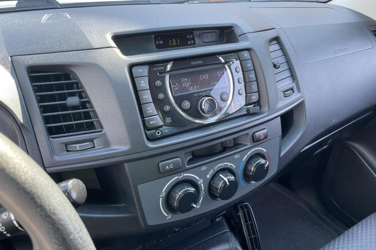 Toyota Hilux vaihtoauto