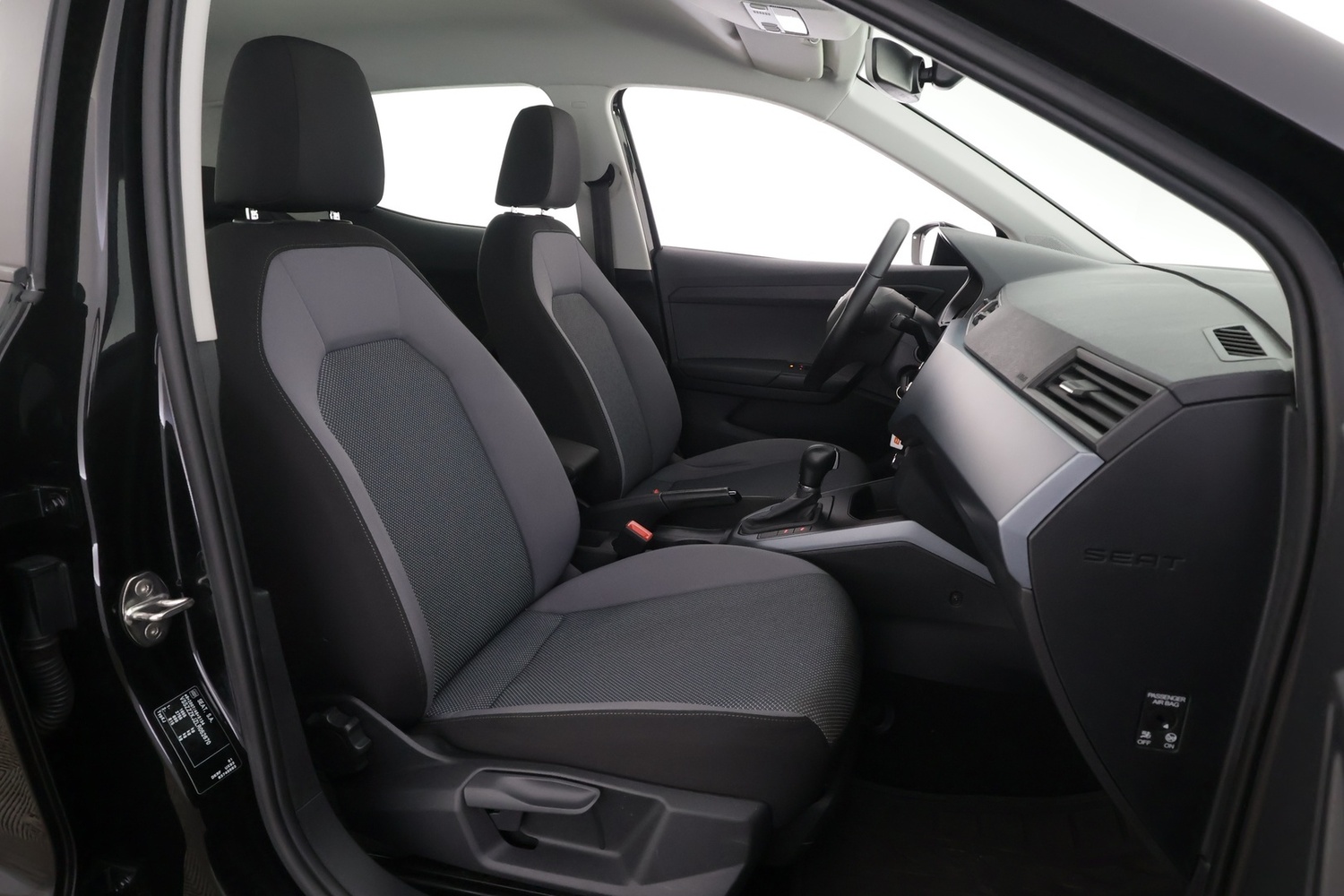 SEAT Arona vaihtoauto
