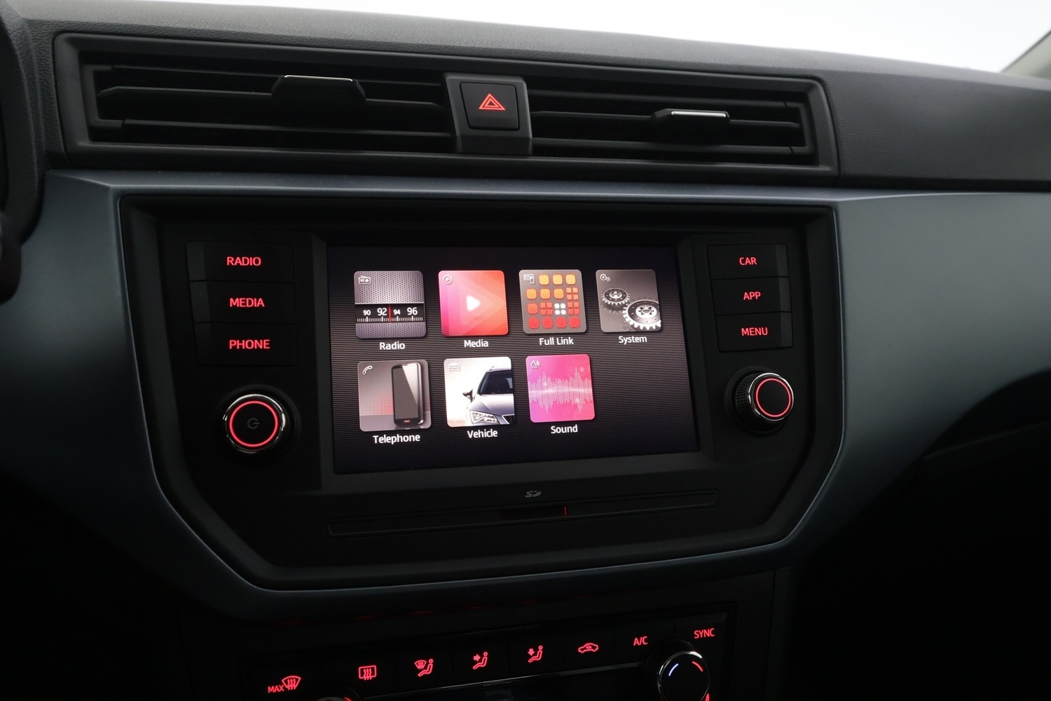 SEAT Arona vaihtoauto