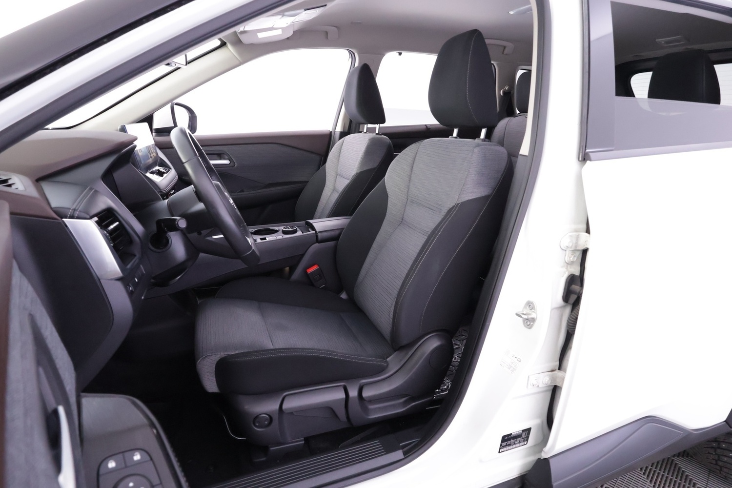 Nissan X-Trail vaihtoauto