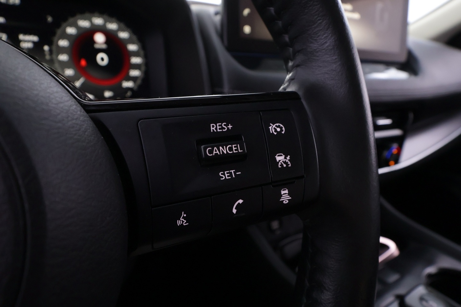 Nissan X-Trail vaihtoauto