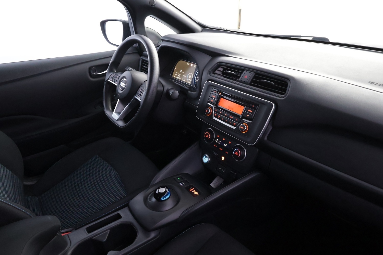 Nissan Leaf vaihtoauto