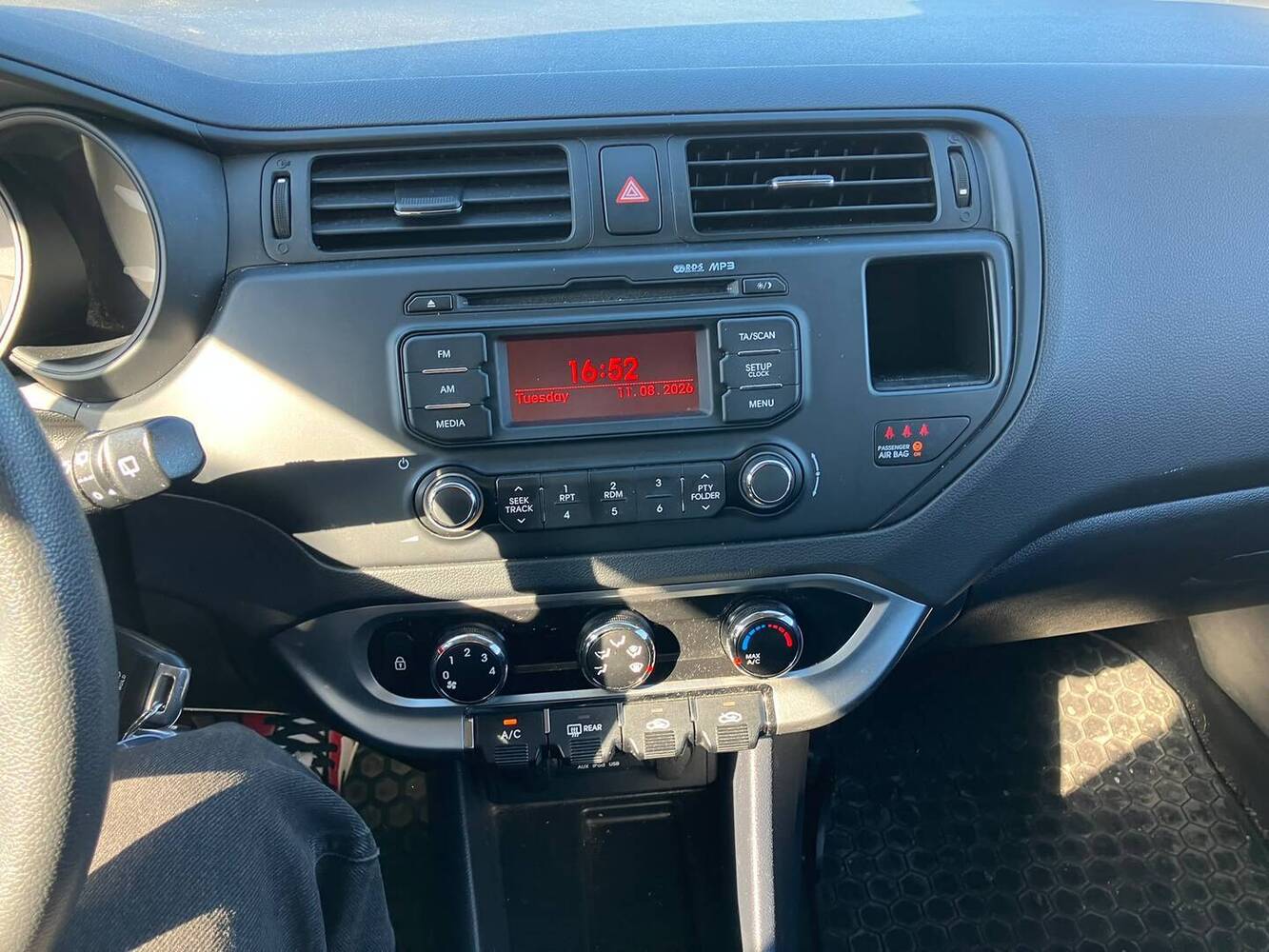 Kia Rio vaihtoauto