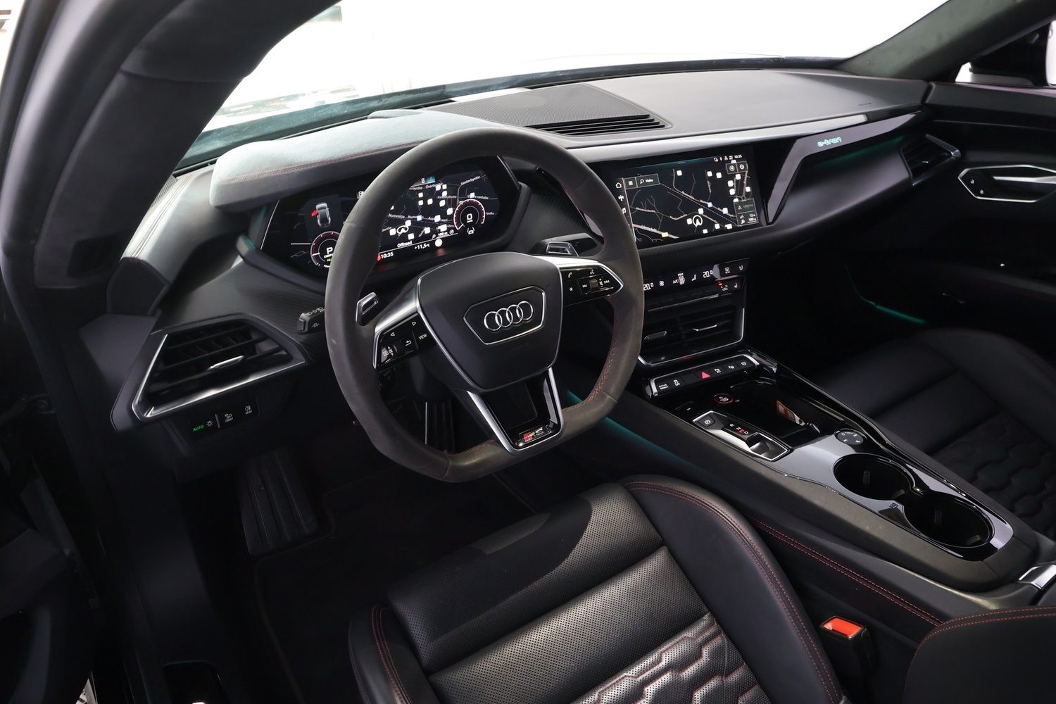 Audi e-tron GT vaihtoauto