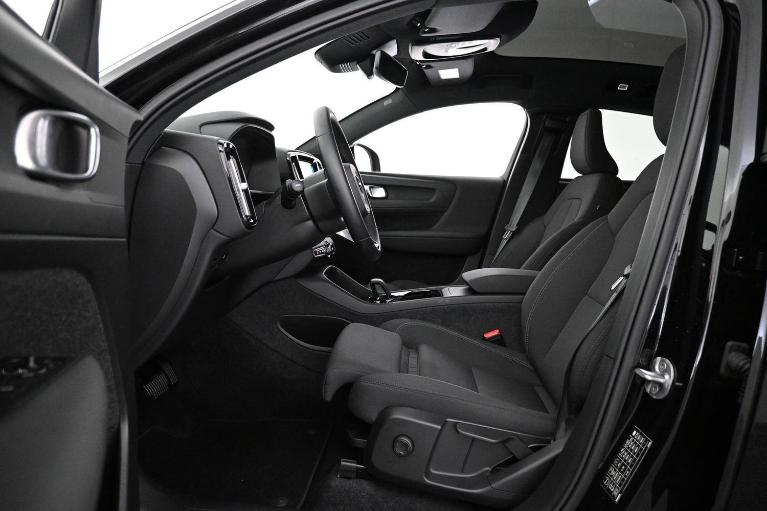 Volvo C40 vaihtoauto