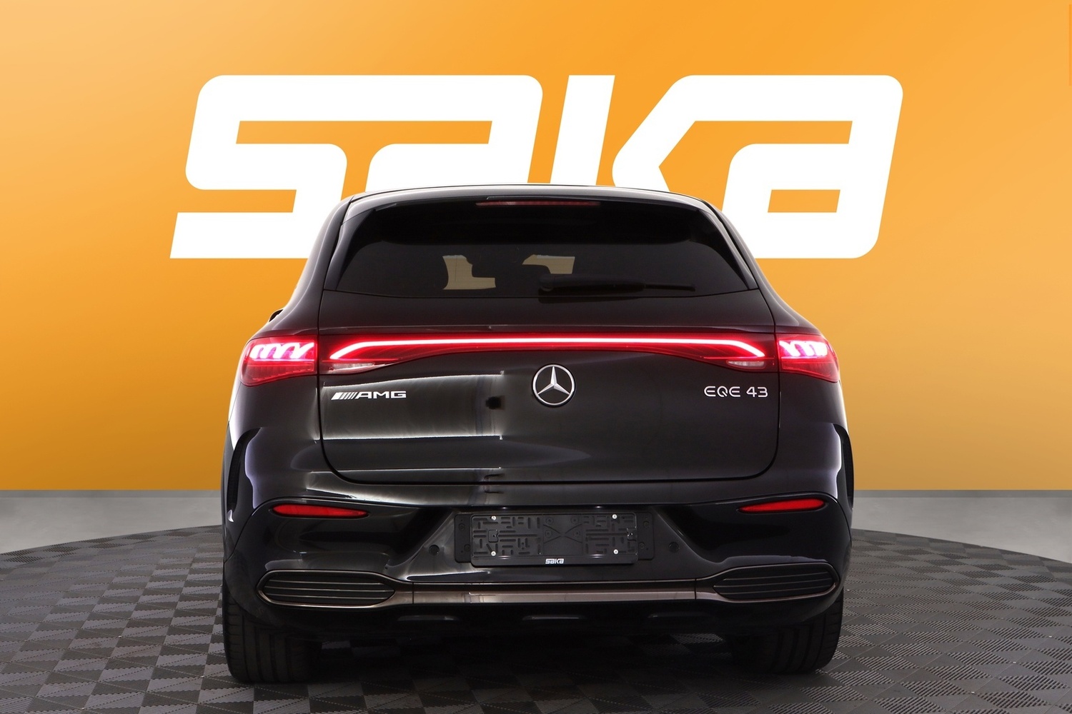 Mercedes-Benz EQE vaihtoauto