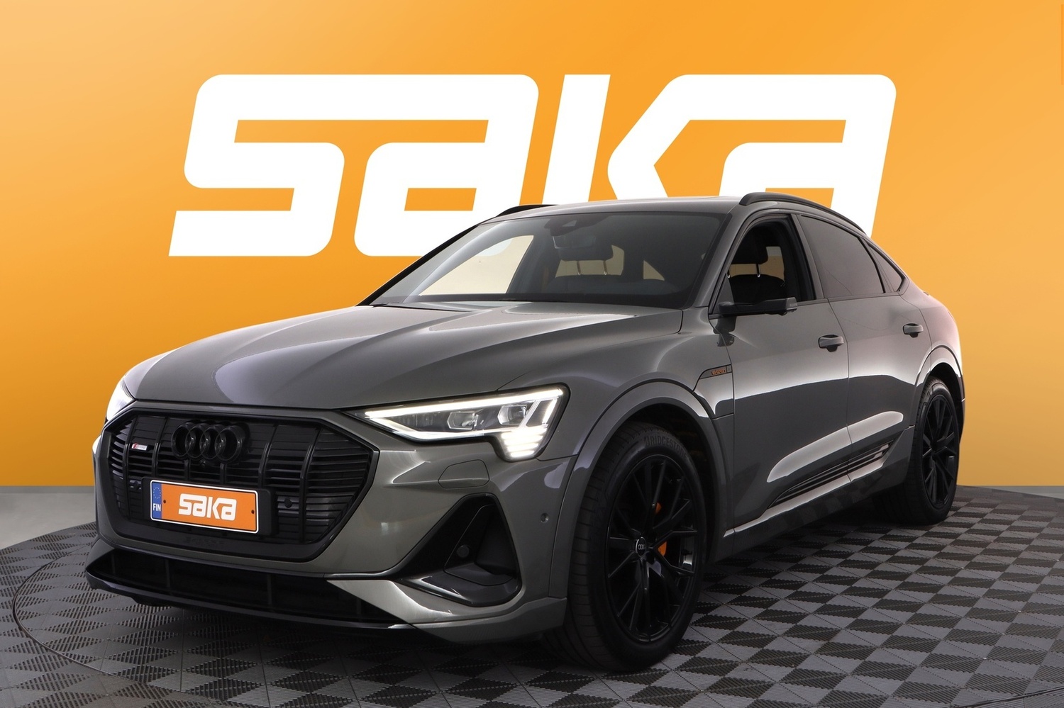 Audi e-tron vaihtoauto