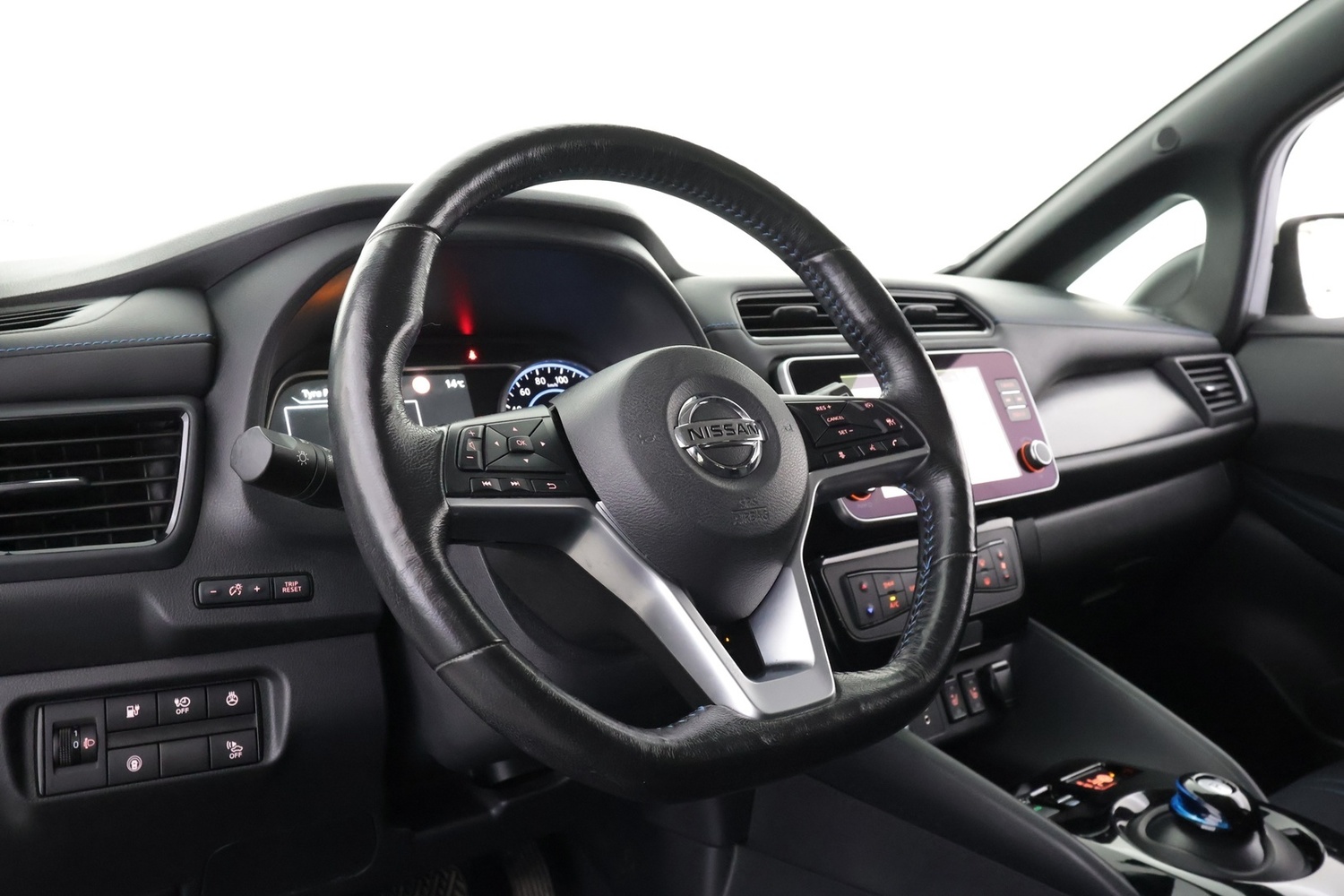 Nissan Leaf vaihtoauto
