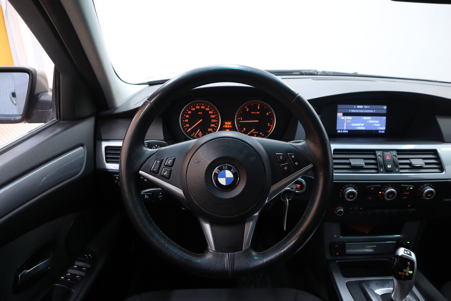 BMW 520 vaihtoauto