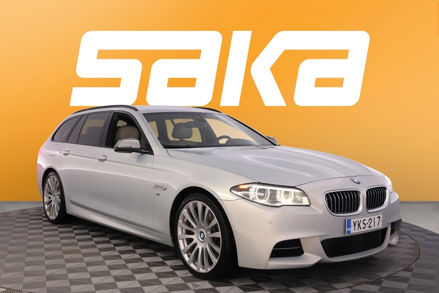 BMW M550d vaihtoauto