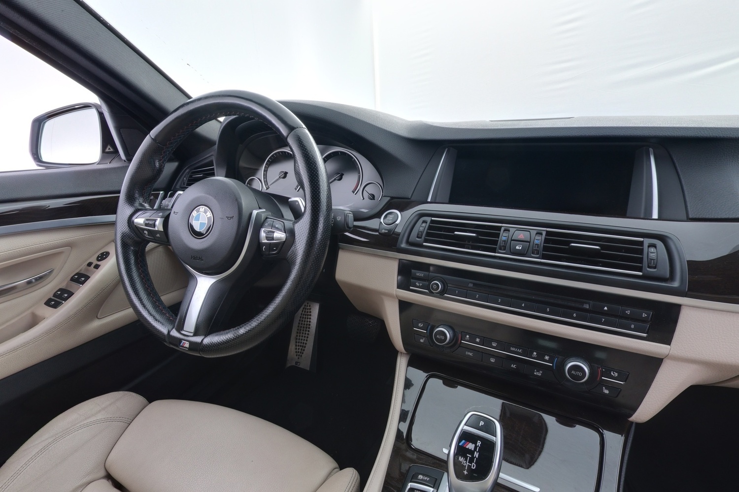 BMW M550d vaihtoauto