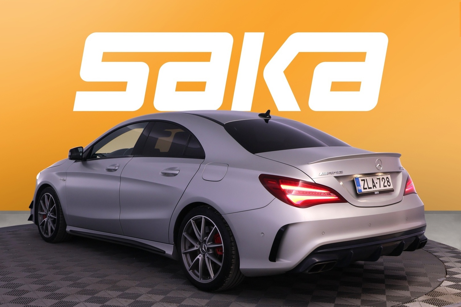 Mercedes-Benz CLA vaihtoauto