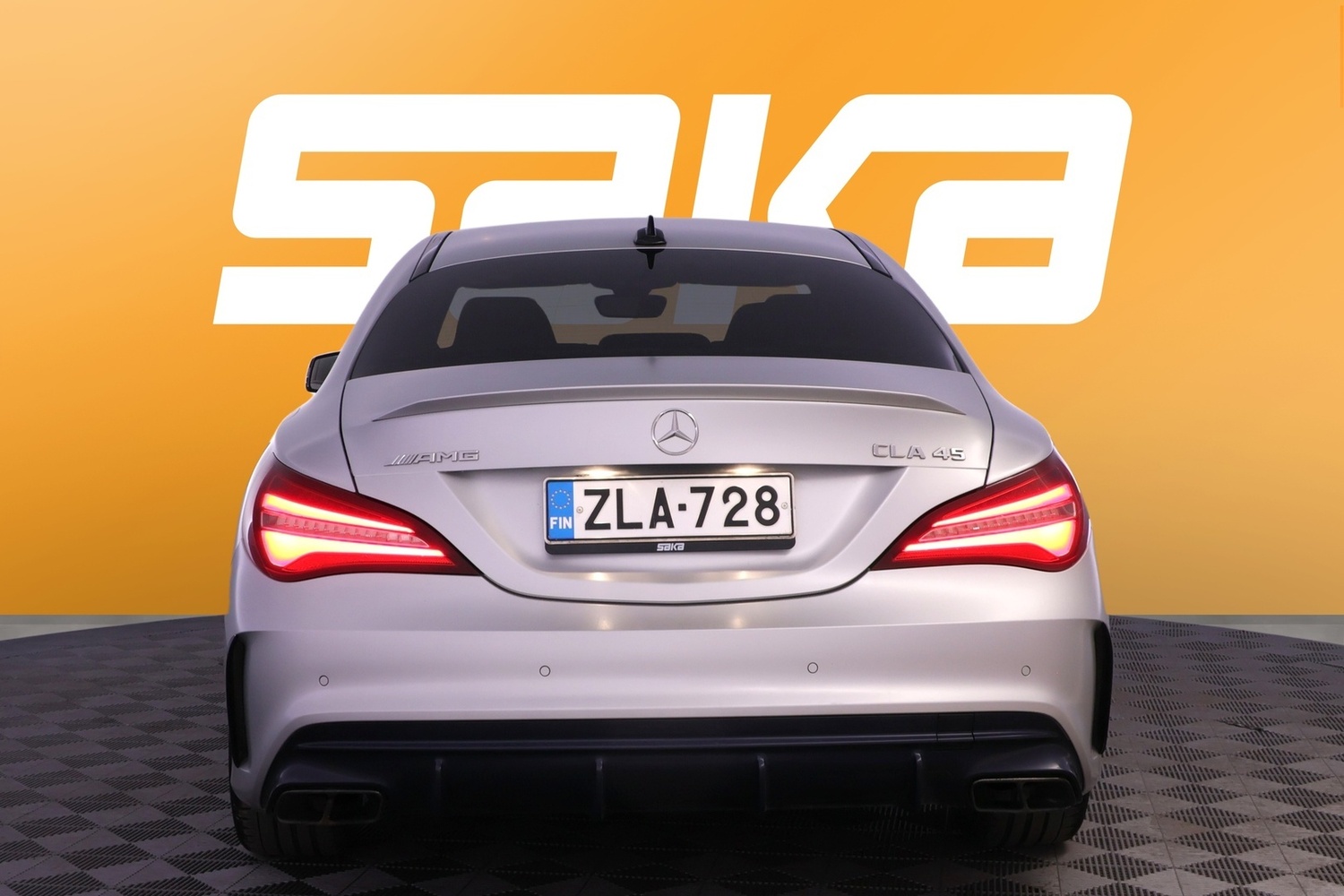 Mercedes-Benz CLA vaihtoauto