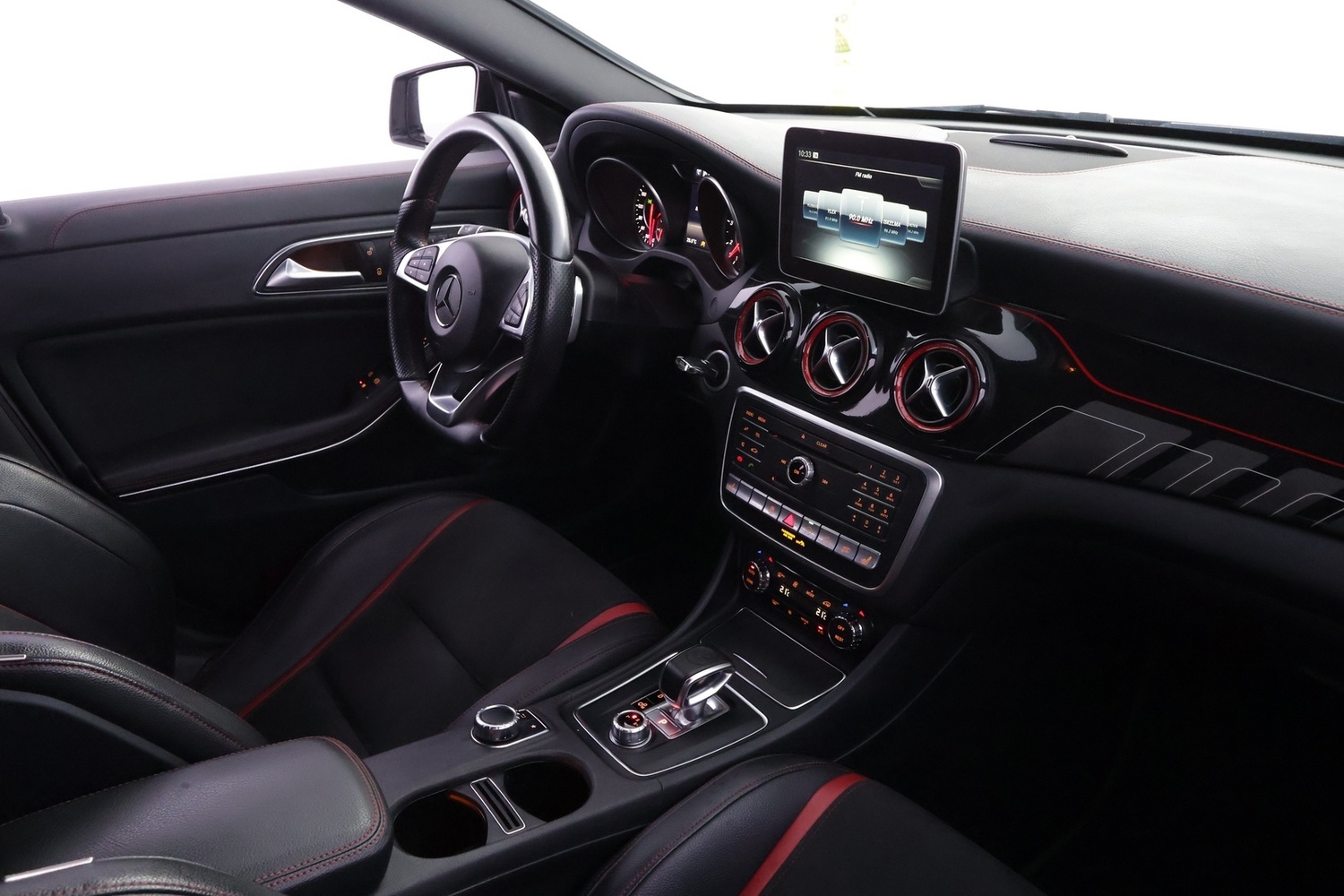 Mercedes-Benz CLA vaihtoauto