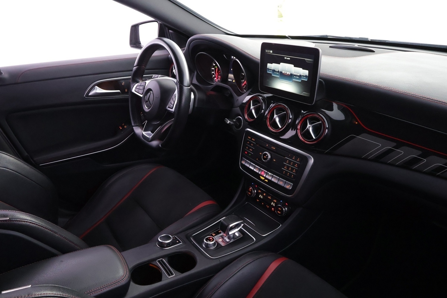 Mercedes-Benz CLA vaihtoauto