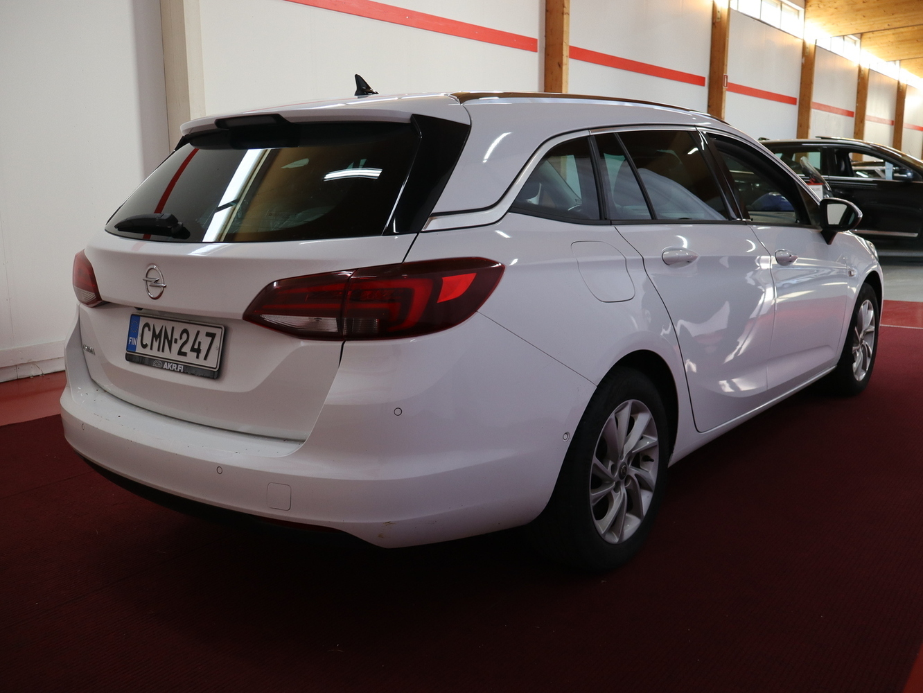 Opel Astra vaihtoauto