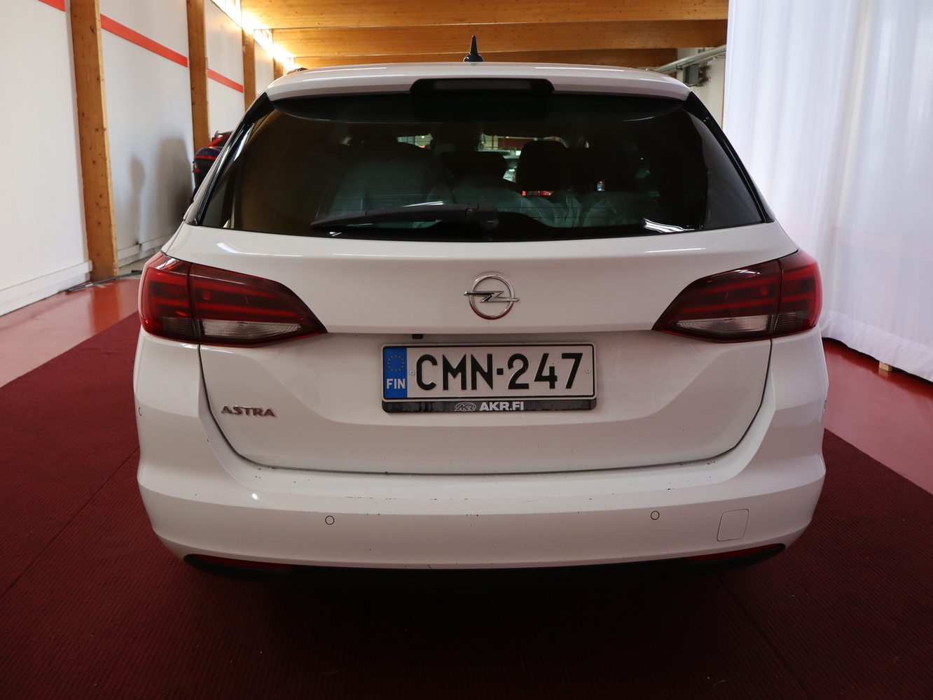 Opel Astra vaihtoauto