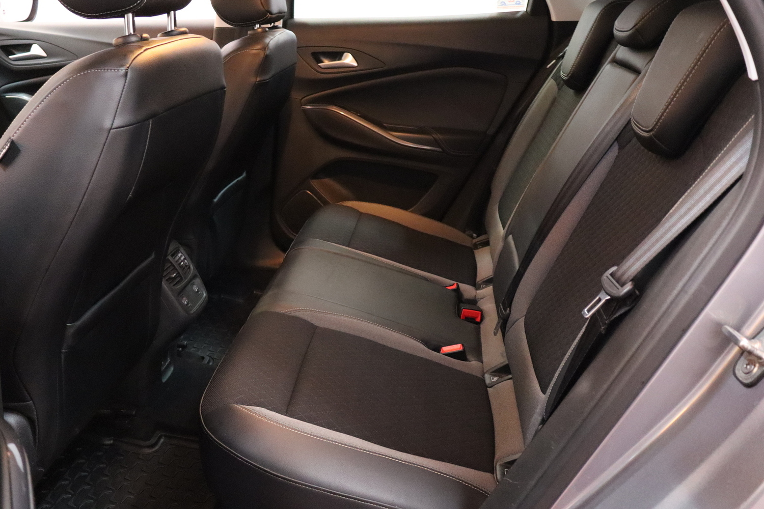 Opel Grandland X vaihtoauto