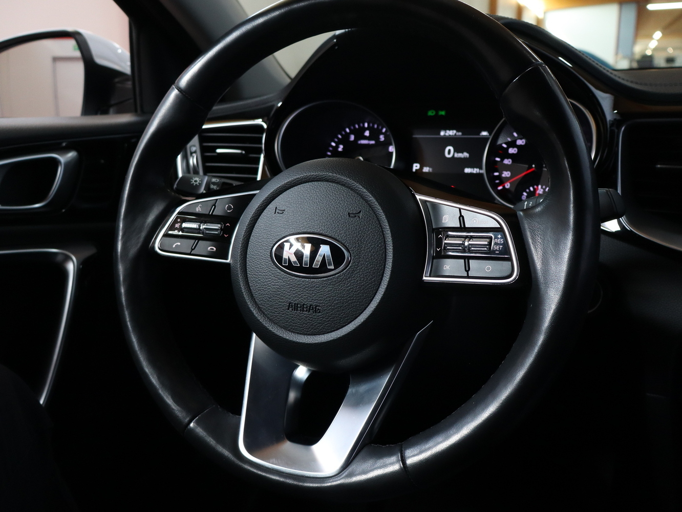 Kia XCeed vaihtoauto