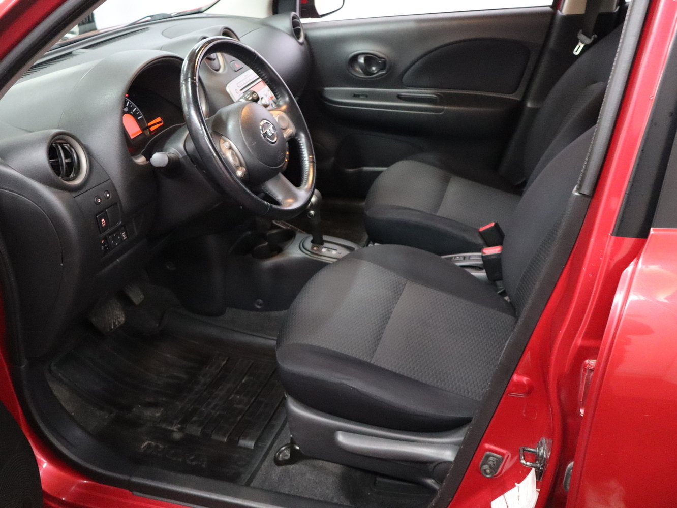 Nissan Micra vaihtoauto
