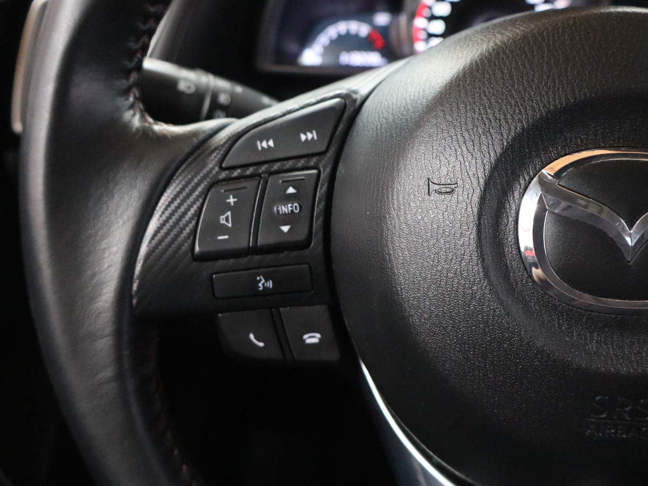 Mazda 3 vaihtoauto