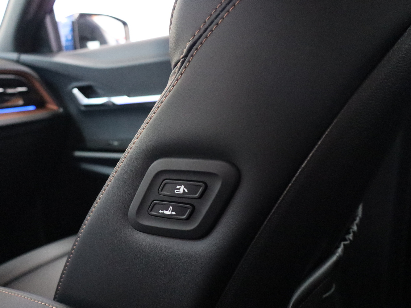 KGM Musso EV vaihtoauto