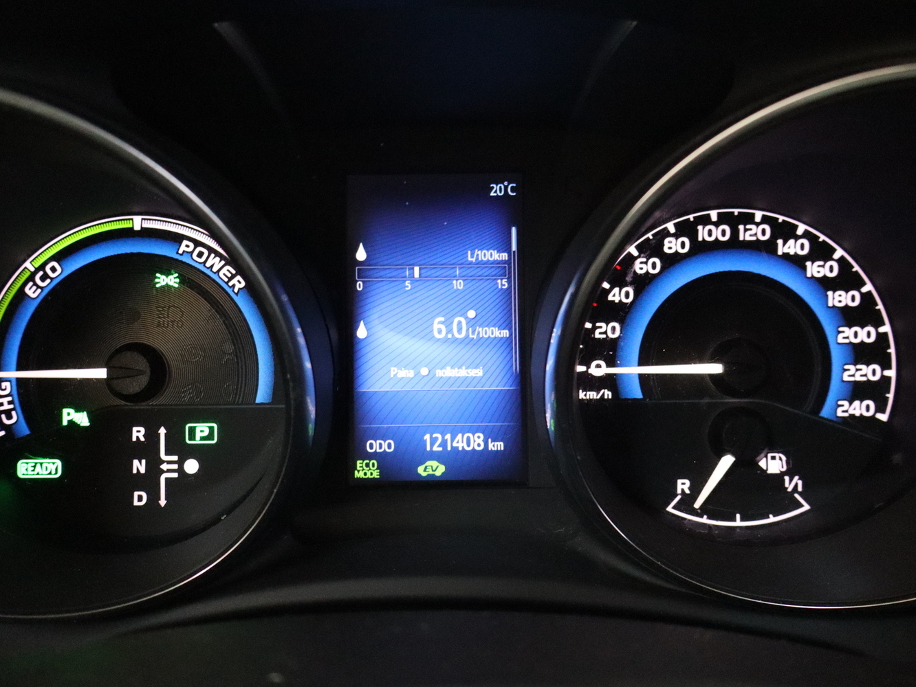 Toyota Auris vaihtoauto