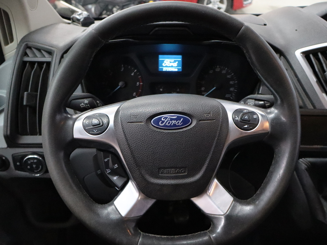 Ford Transit vaihtoauto