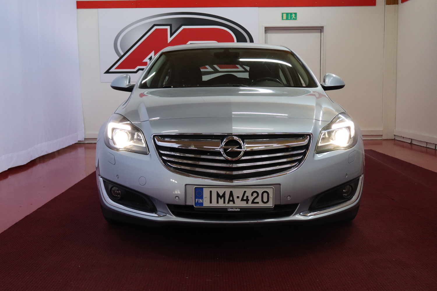 Opel Insignia vaihtoauto