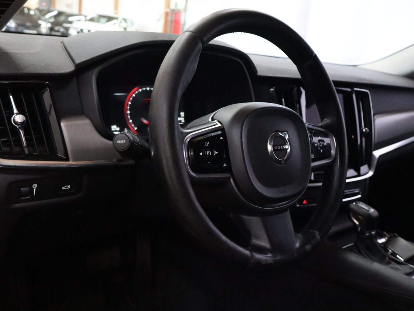 Volvo V90 vaihtoauto