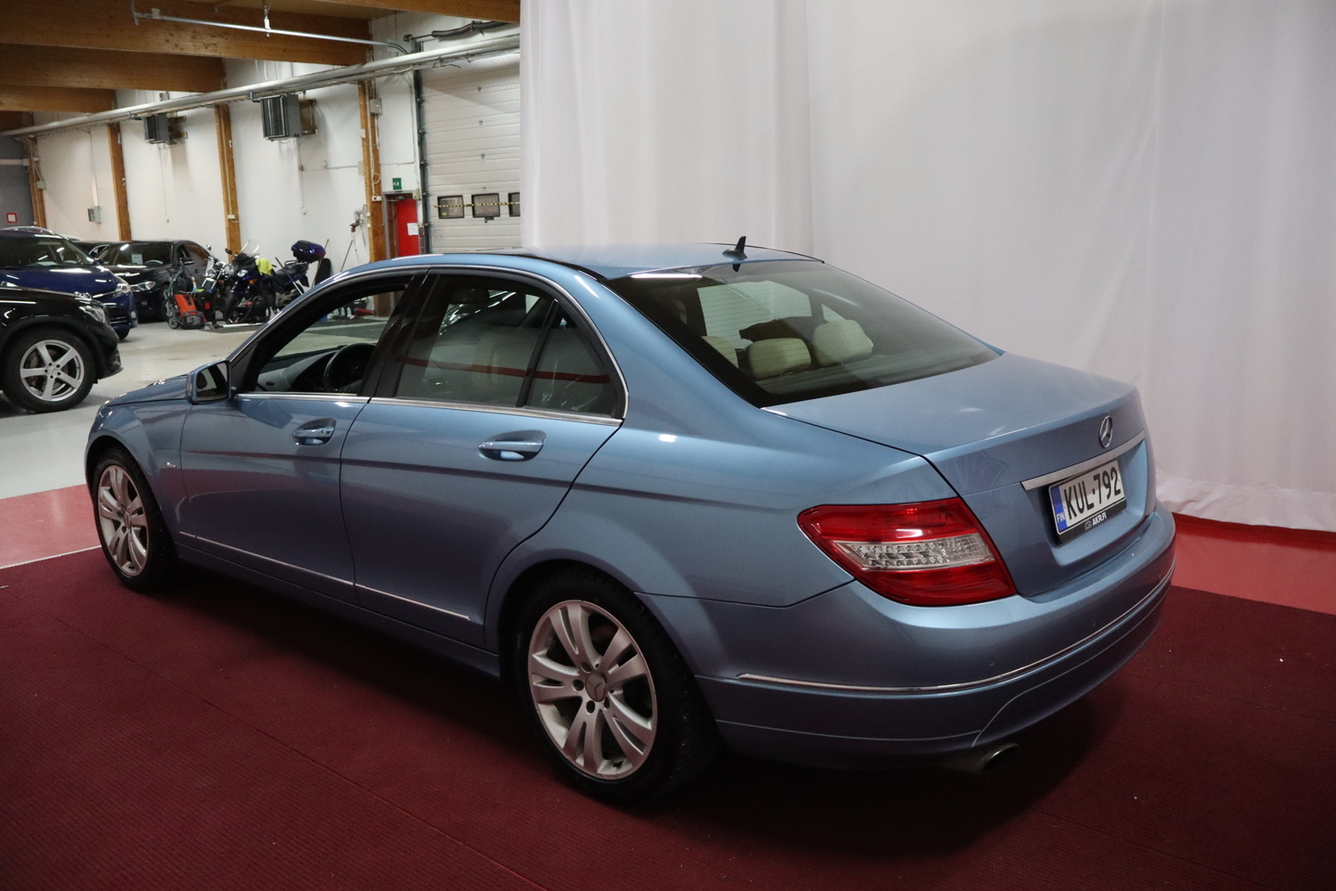 Mercedes-Benz C vaihtoauto