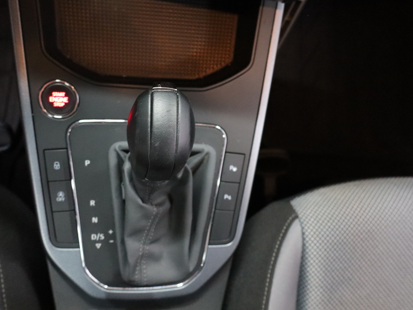 SEAT Arona vaihtoauto