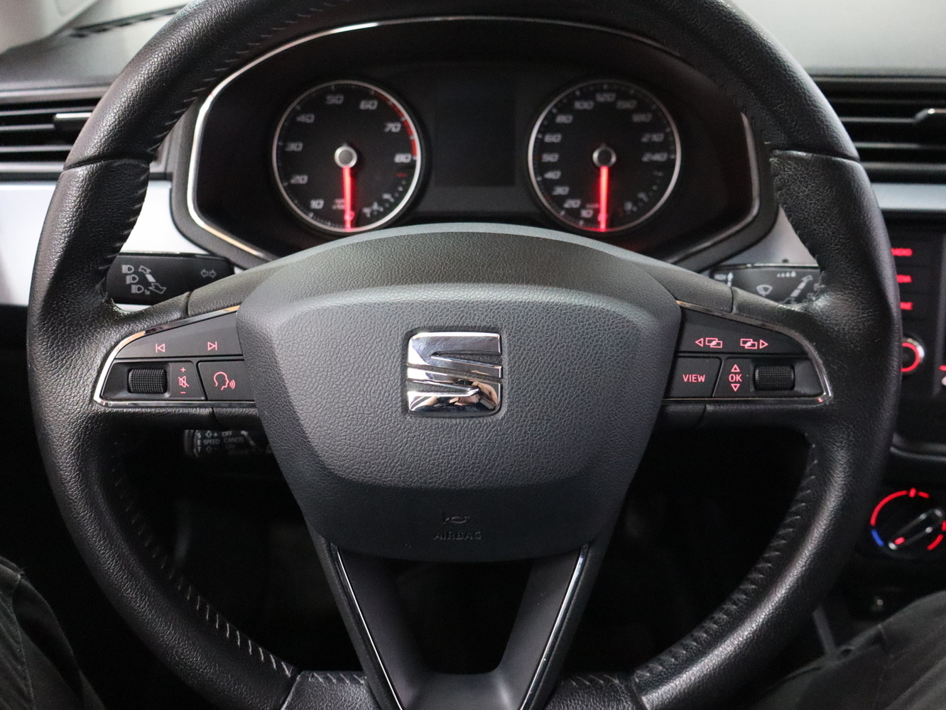 SEAT Arona vaihtoauto