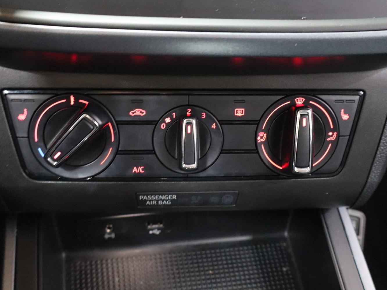 SEAT Arona vaihtoauto