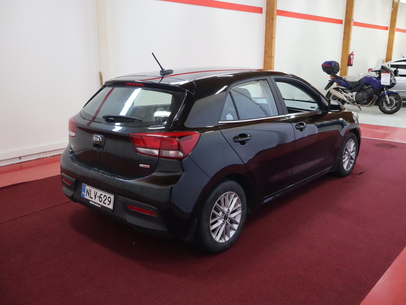 Kia Rio vaihtoauto