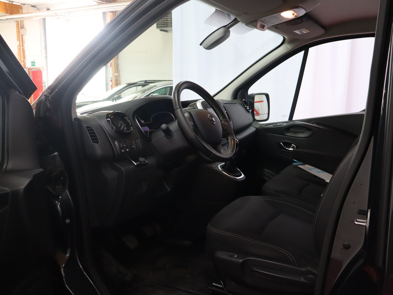 Nissan NV300 vaihtoauto