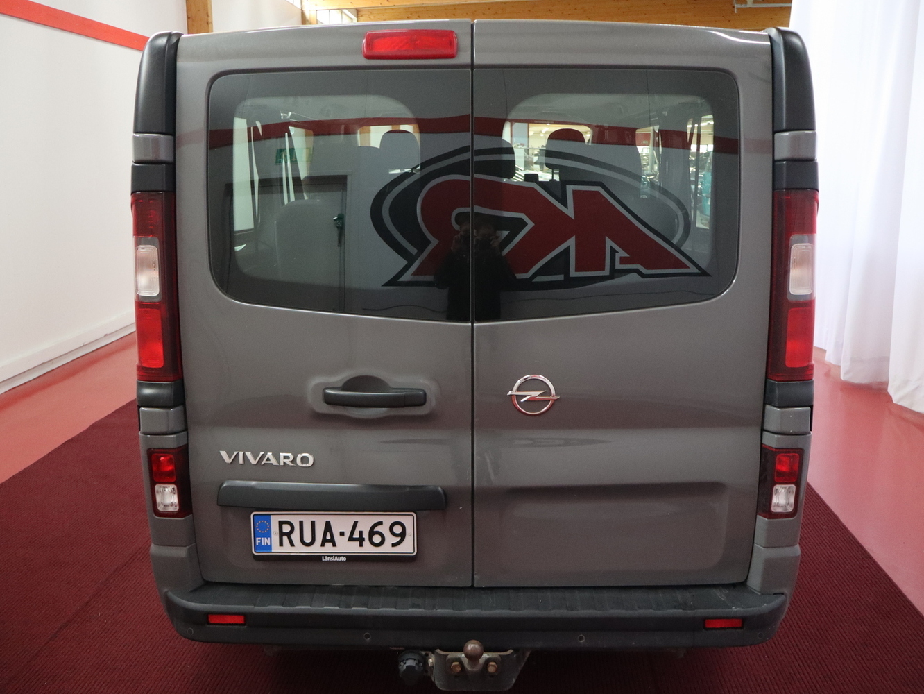 Opel Vivaro vaihtoauto