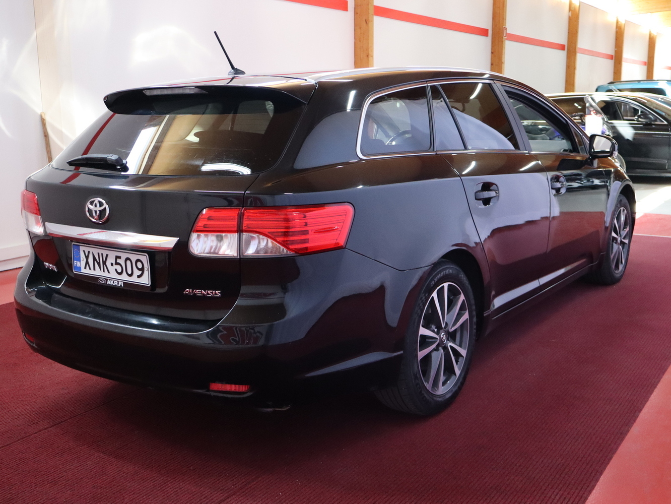 Toyota Avensis vaihtoauto