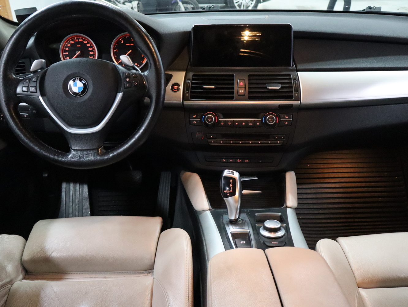 BMW X6 vaihtoauto