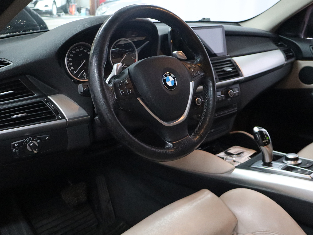 BMW X6 vaihtoauto