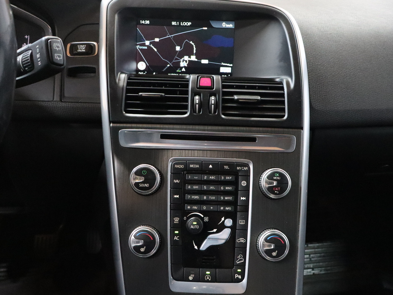 Volvo XC60 vaihtoauto