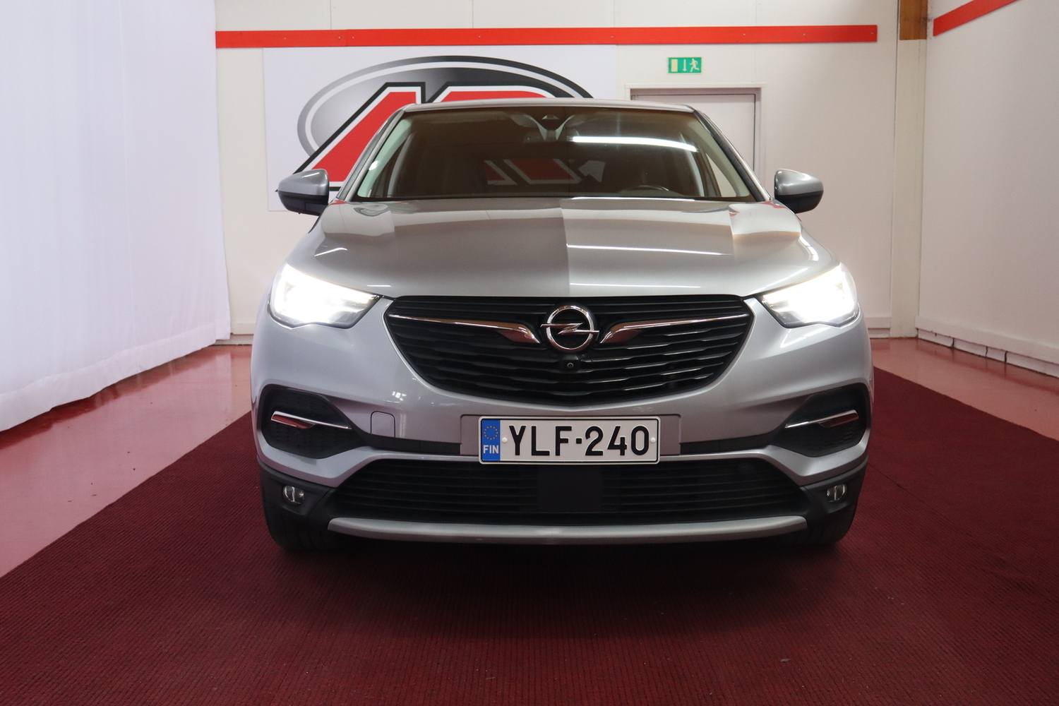 Opel Grandland X vaihtoauto