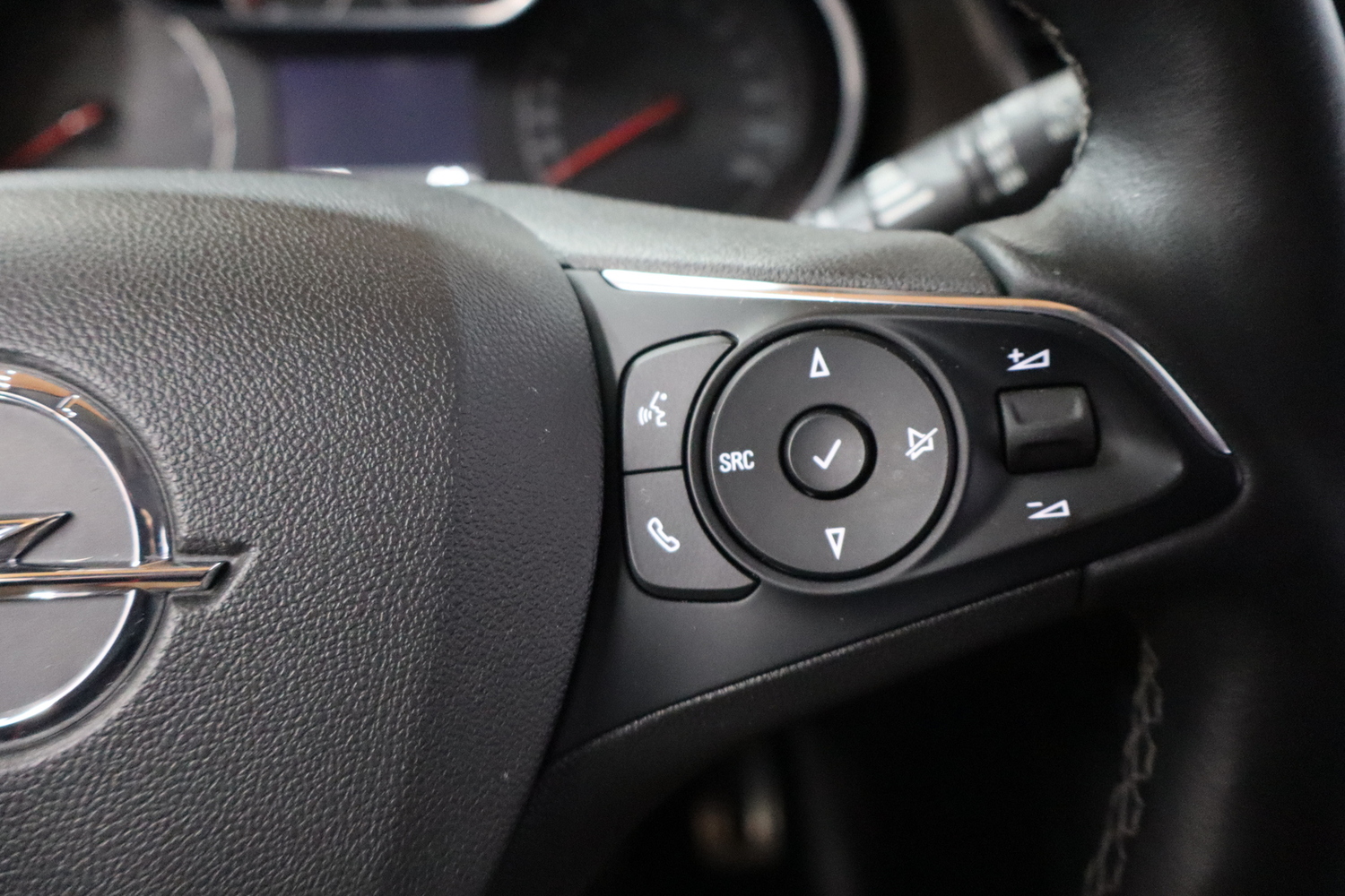 Opel Grandland X vaihtoauto